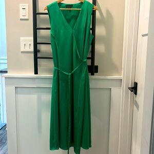 Banana Republic true wrap dress size L